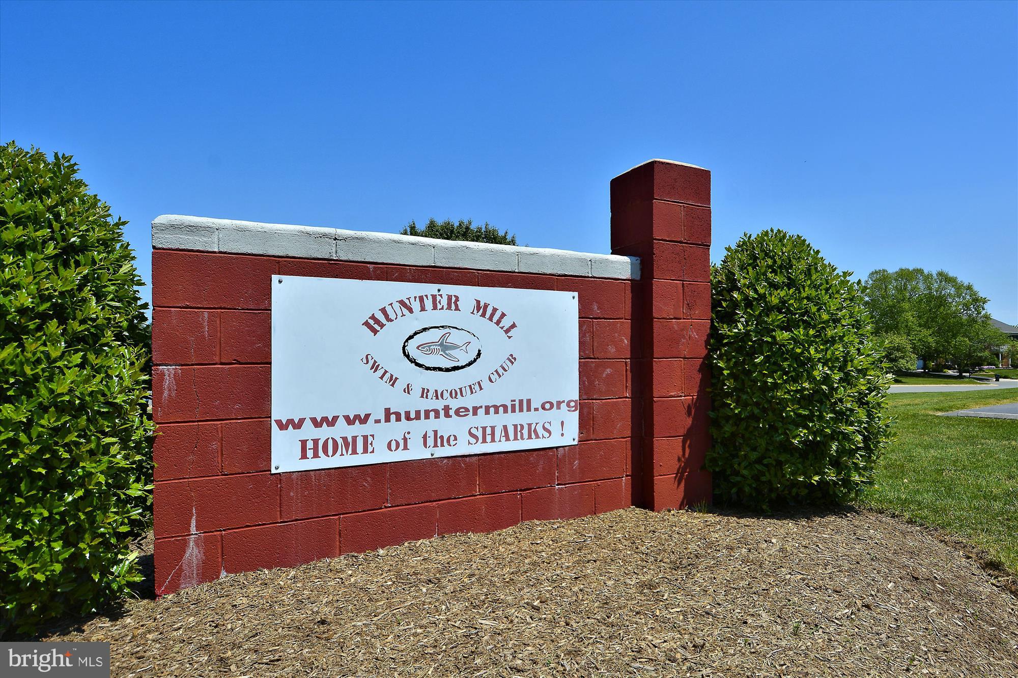 1702 Raleigh Hill Road Vienna, VA 22182 - Photo 50 of 60 Hunter Mill Swim & Racquet Club