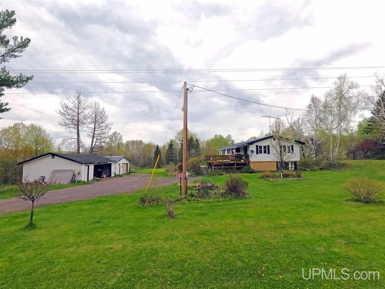 17091 Skanee Road Lanse, MI 49946 - Photo 7 of 43 Gallery Image 7