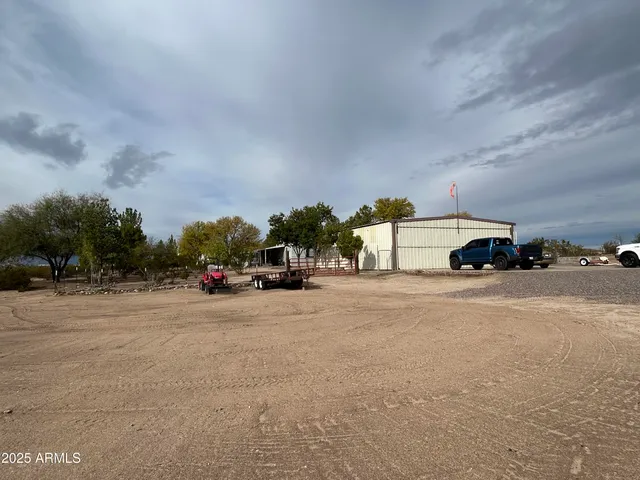 $335,000 | 5374 South Emory Road, Safford, AZ 85546