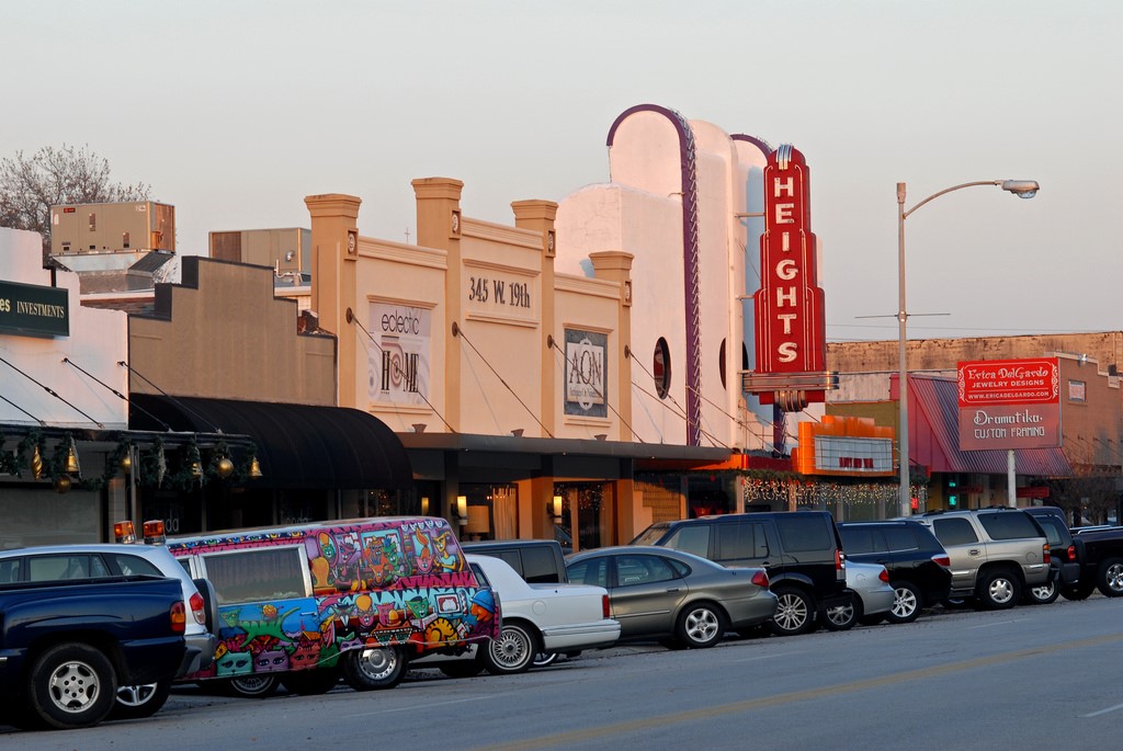1035 West 17th Street Houston, TX 77008 - Photo 21 of 26 a car parked in front of a store