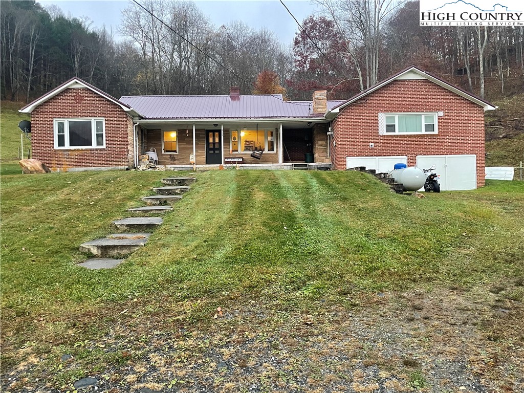 906 3 Top Road Creston, NC 28615 - Photo 1 of 37 Gallery Image 1