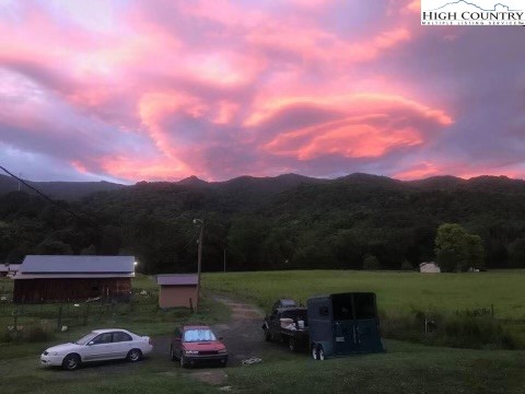 906 3 Top Road Creston, NC 28615 - Photo 32 of 37 Gallery Image 32
