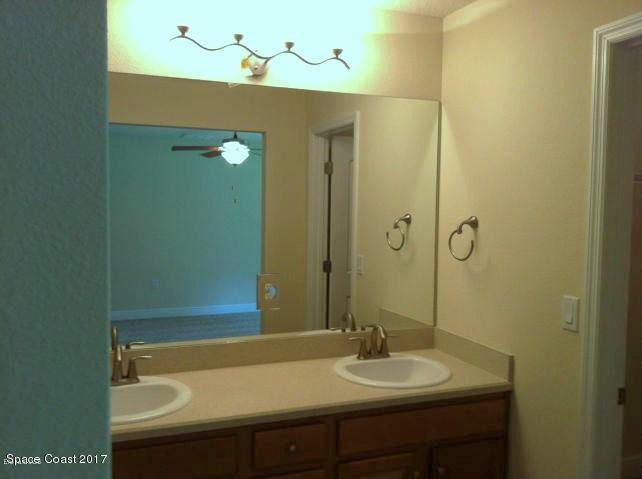 455 Tonklin Road Southwest Palm Bay, FL 32908 - Photo 8 of 10 1540 Master Bath
