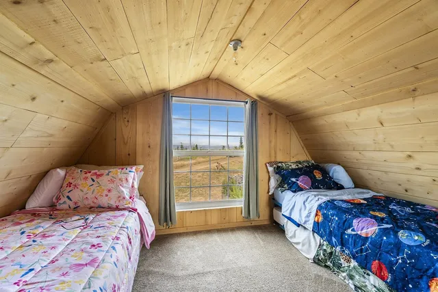 $3,800,000 | 26515-26419 East Timberwolf Lane, Newman Lake, WA 99025