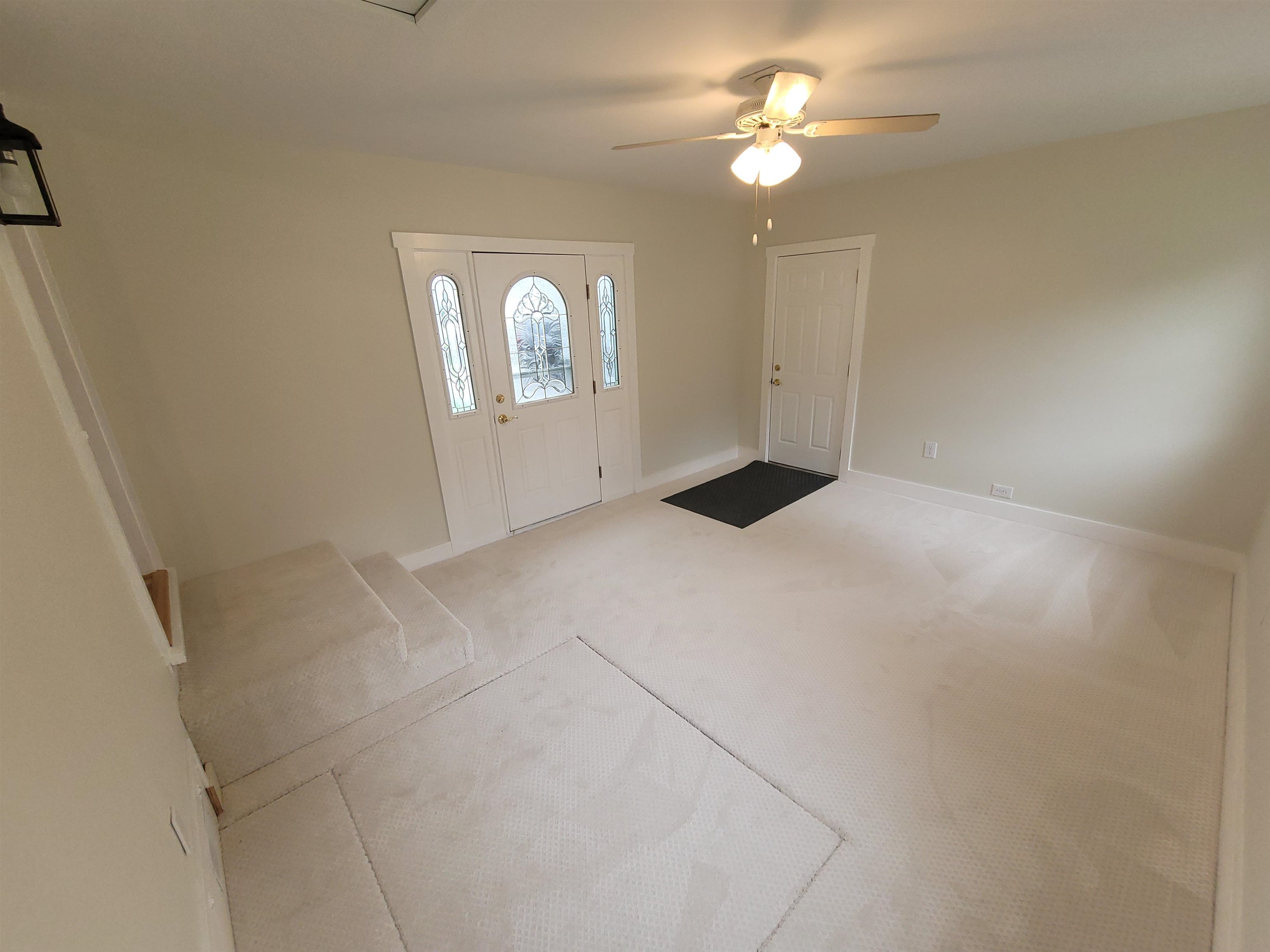 11 Rundlett Street Concord, NH 03301 - Photo 6 of 28 Gallery Image 6