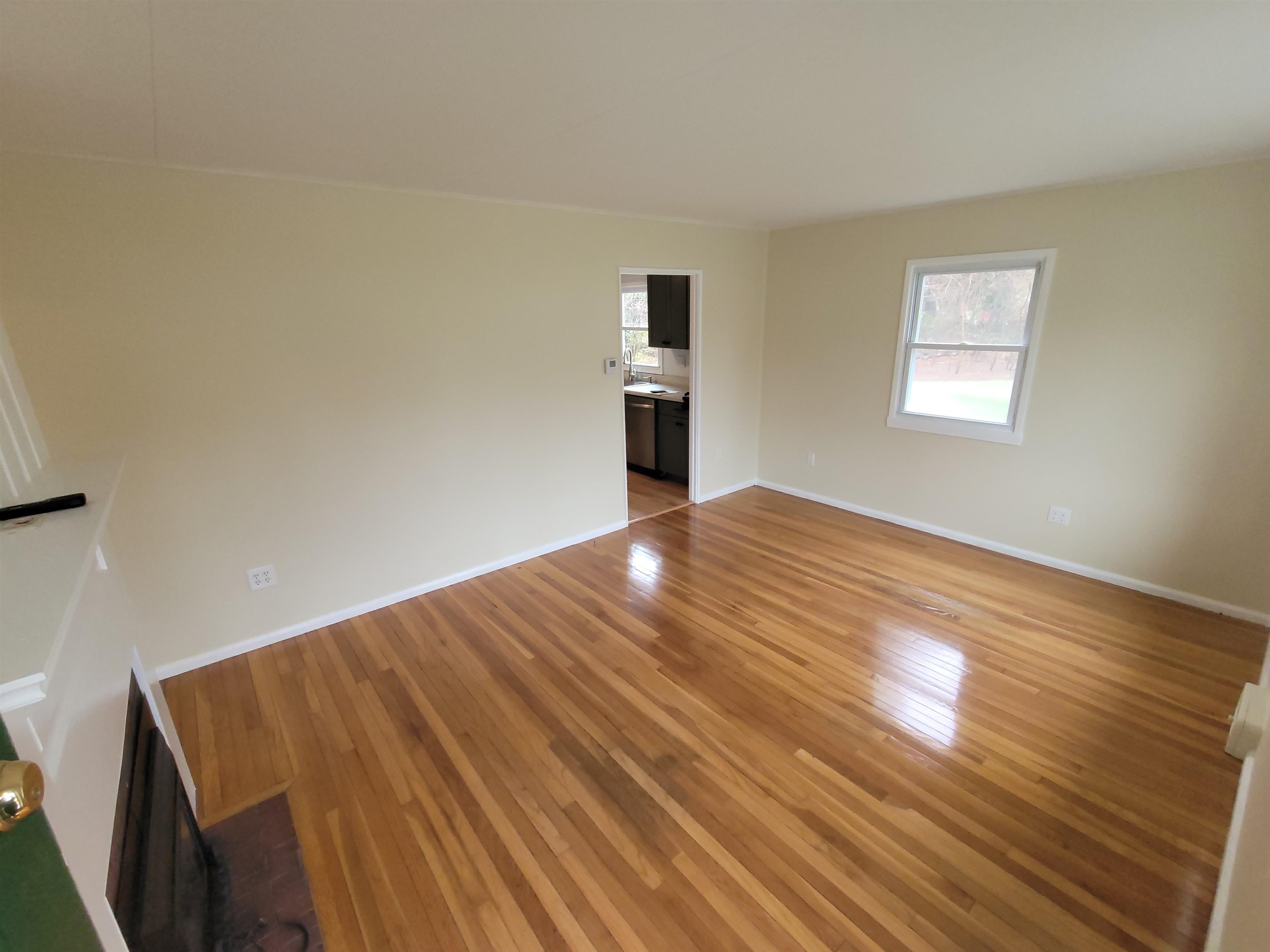 11 Rundlett Street Concord, NH 03301 - Photo 10 of 28 Gallery Image 10