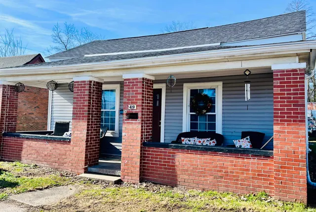 $130,000 | 419 South 3rd Street, Boonville, IN 47601