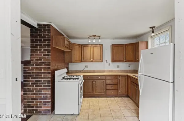 $1,250 | 4044 Highway 11, Willard, NC 28478
