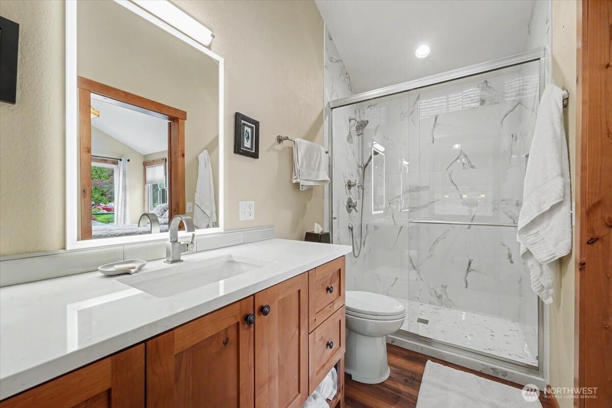 1386 South Lakeshore Road Chelan, WA 98816 - Photo 27 of 40
