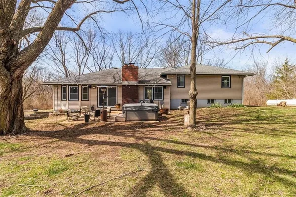 $700,000 | 12425 Northern Avenue, Liberty, MO 64068