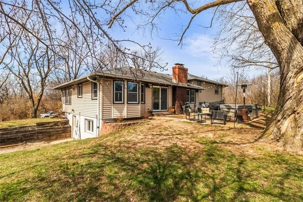 $700,000 | 12425 Northern Avenue, Liberty, MO 64068