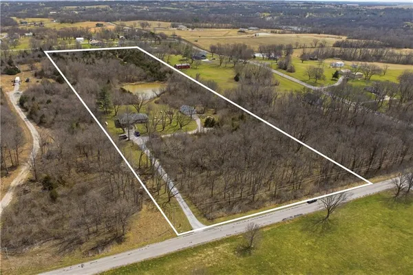 $700,000 | 12425 Northern Avenue, Liberty, MO 64068