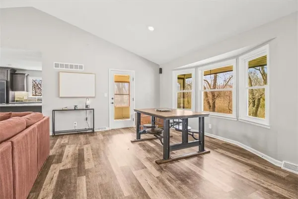 $700,000 | 12425 Northern Avenue, Liberty, MO 64068