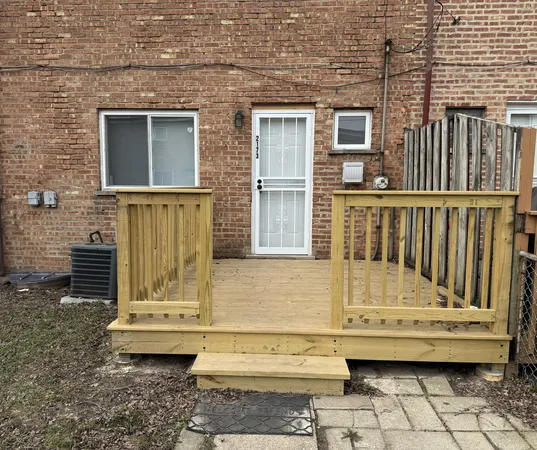 $2,350 | 2173 171st Street, Hazel Crest, IL 60429