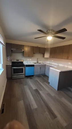 $2,350 | 2173 171st Street, Hazel Crest, IL 60429