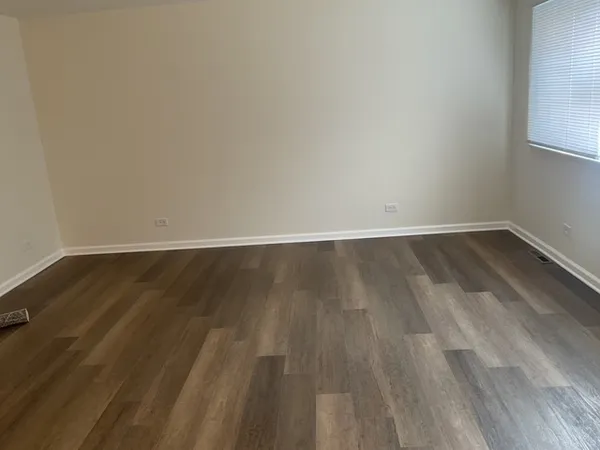 $2,350 | 2173 171st Street, Hazel Crest, IL 60429