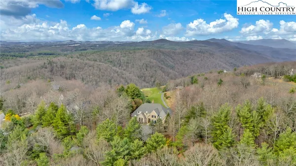 $1,645,000 | 164 St Andrews Drive, Thurmond, NC 28683