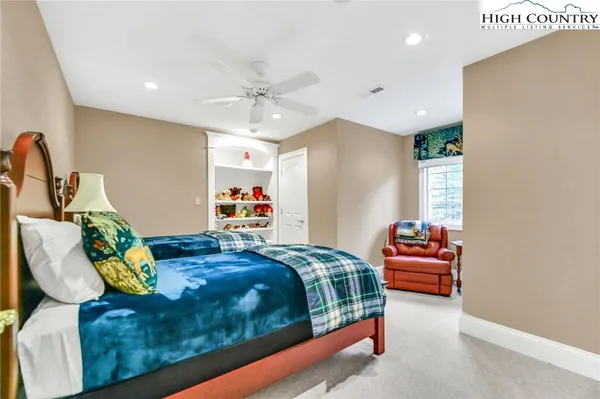 $1,645,000 | 164 St Andrews Drive, Thurmond, NC 28683