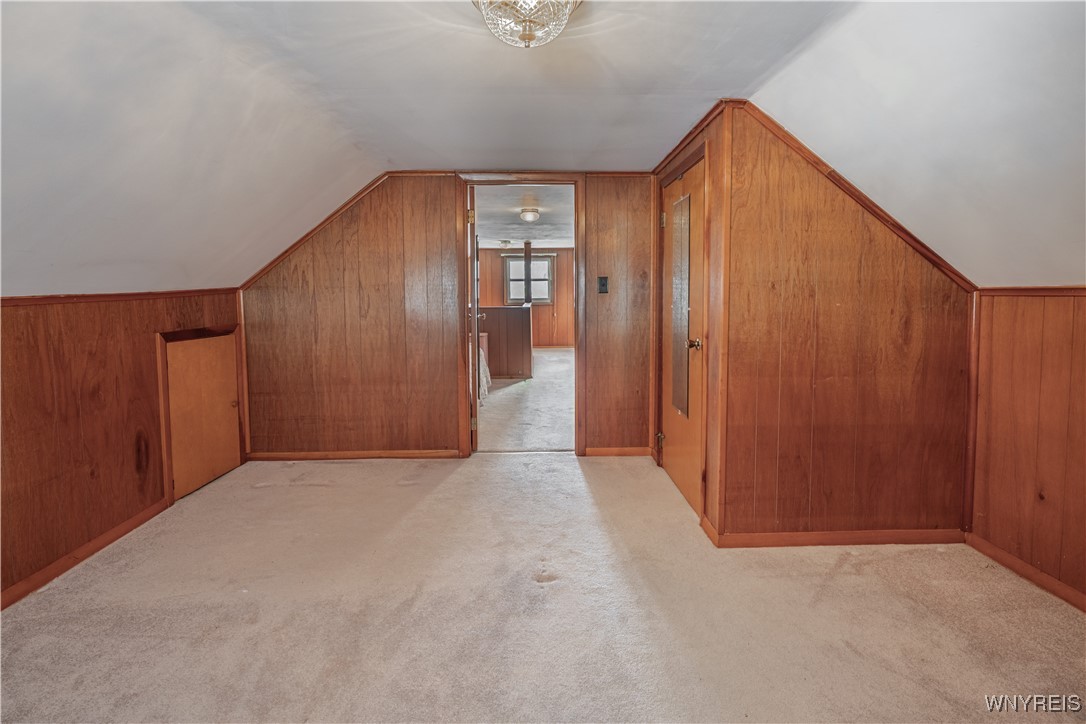 6107 Shawnee Road Wheatfield, NY 14132 - Photo 23 of 48