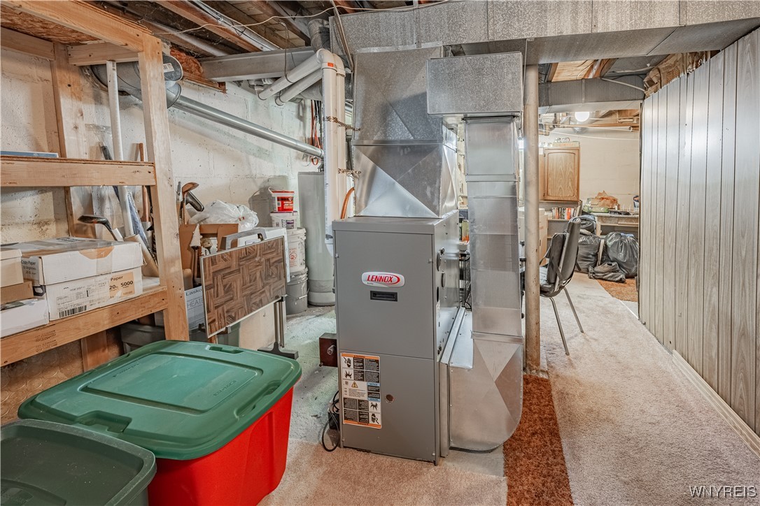 6107 Shawnee Road Wheatfield, NY 14132 - Photo 38 of 48