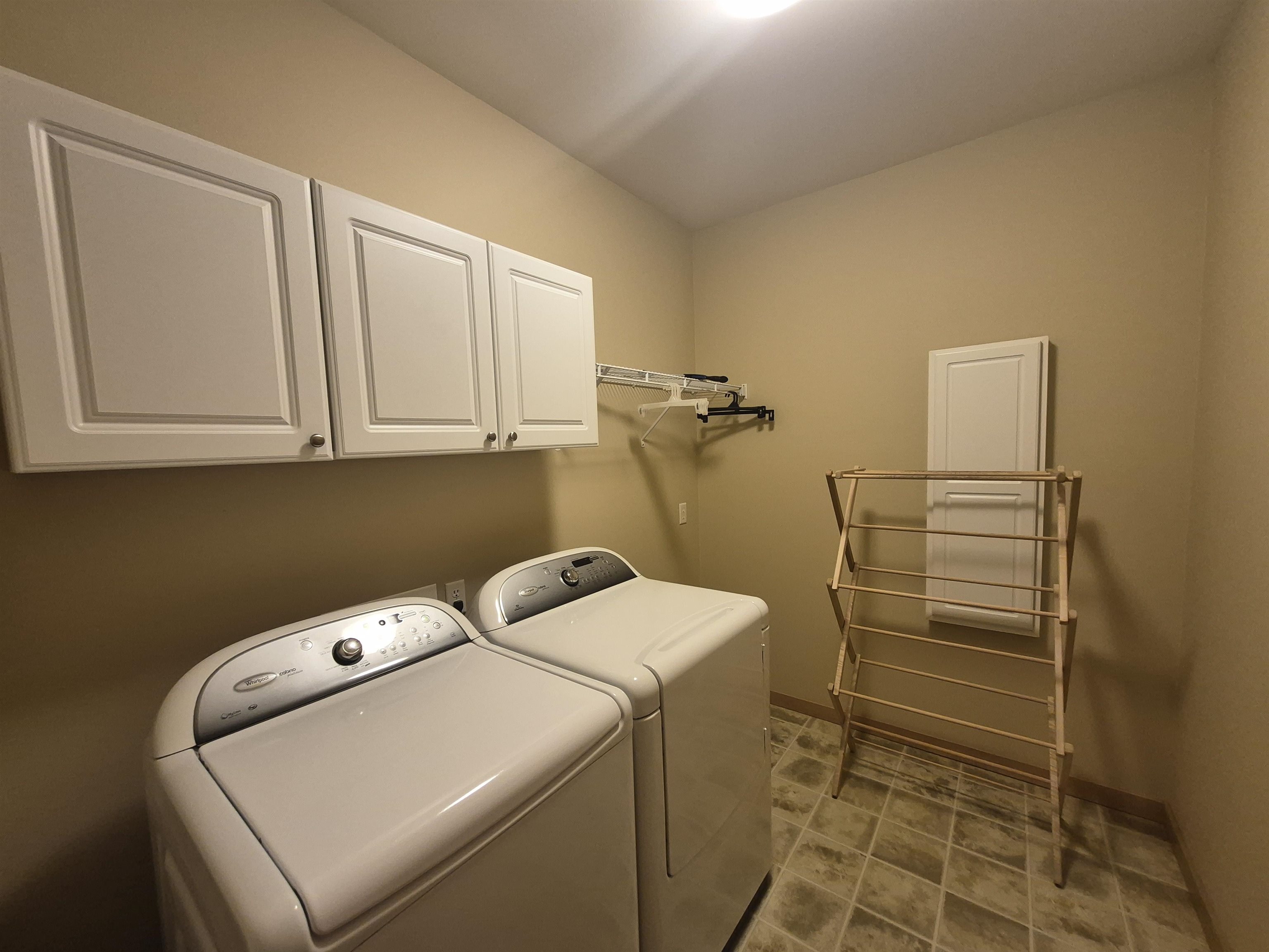 3181 North Crystal Springs Road, Unit 14 & 13 Janesville, WI 53545 - Photo 20 of 60