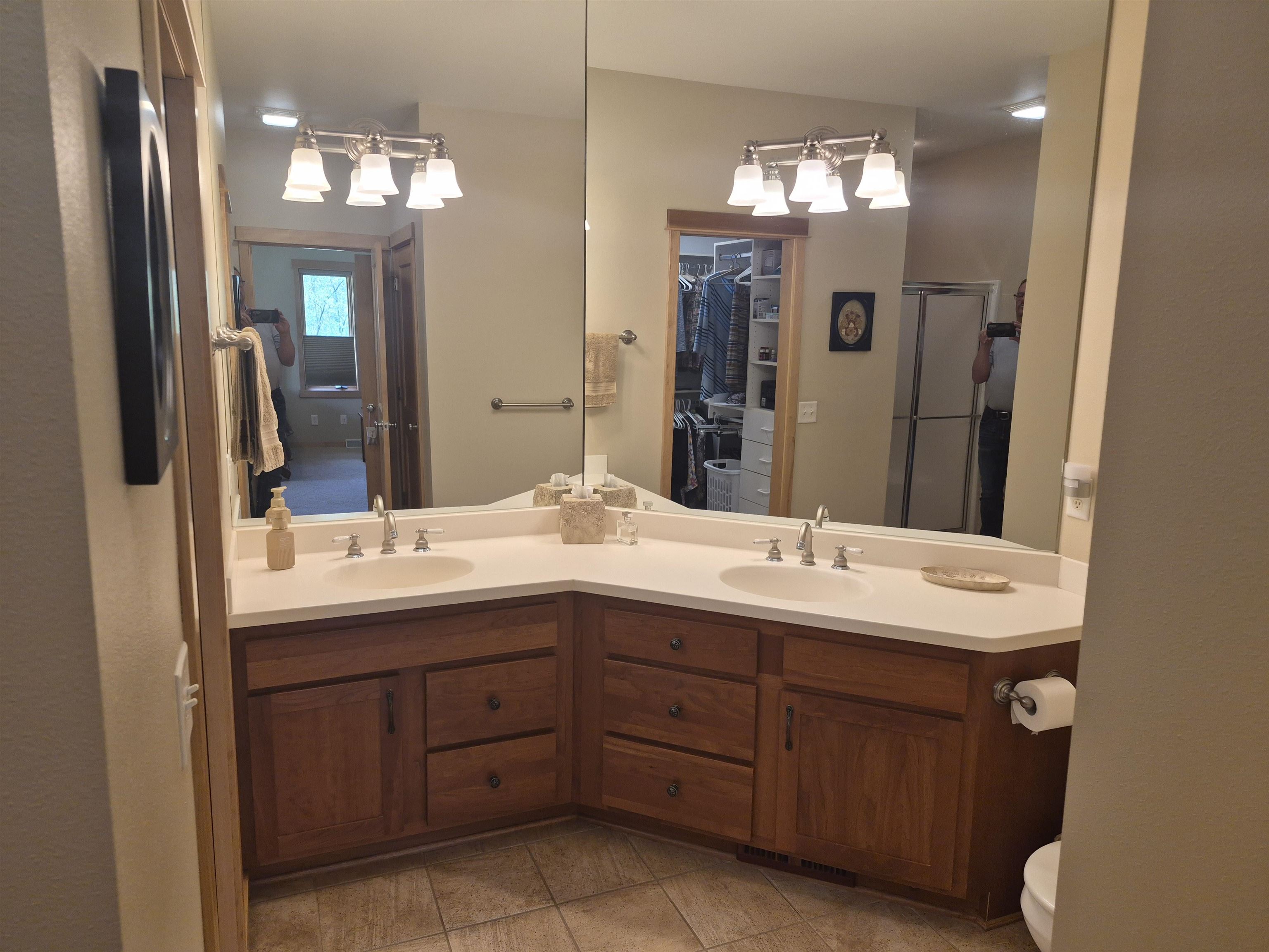 3181 North Crystal Springs Road, Unit 14 & 13 Janesville, WI 53545 - Photo 30 of 60
