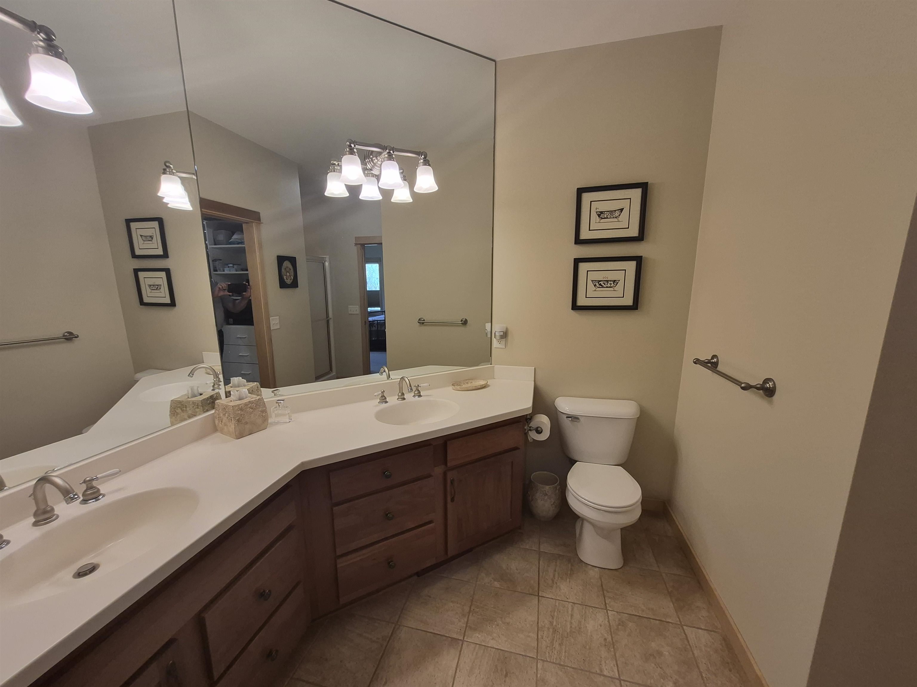 3181 North Crystal Springs Road, Unit 14 & 13 Janesville, WI 53545 - Photo 31 of 60