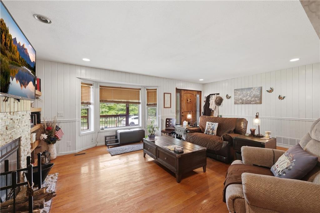 40303 East Round Prairie Road Oak Grove, MO 64075 - Photo 6 of 66
