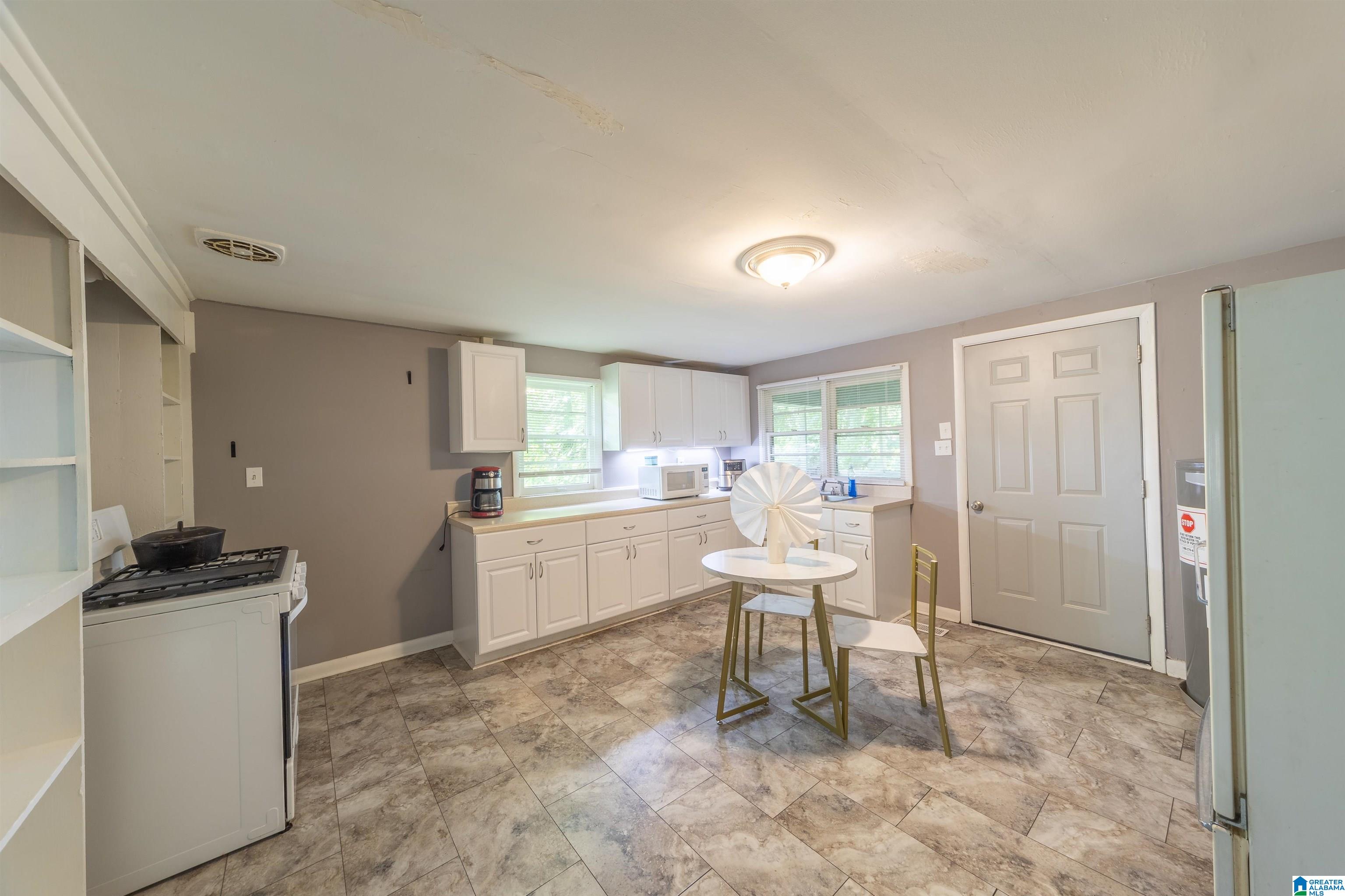 2242 3rd Avenue South Birmingham, AL 35210 - Photo 8 of 19