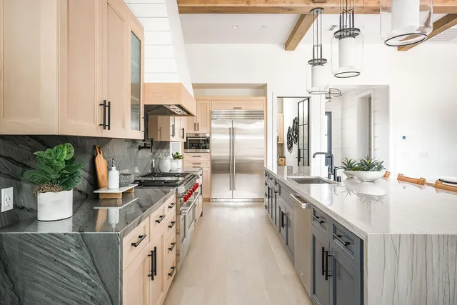 $3,900,000 | 121 Polo Drive, Carpinteria, CA 93013