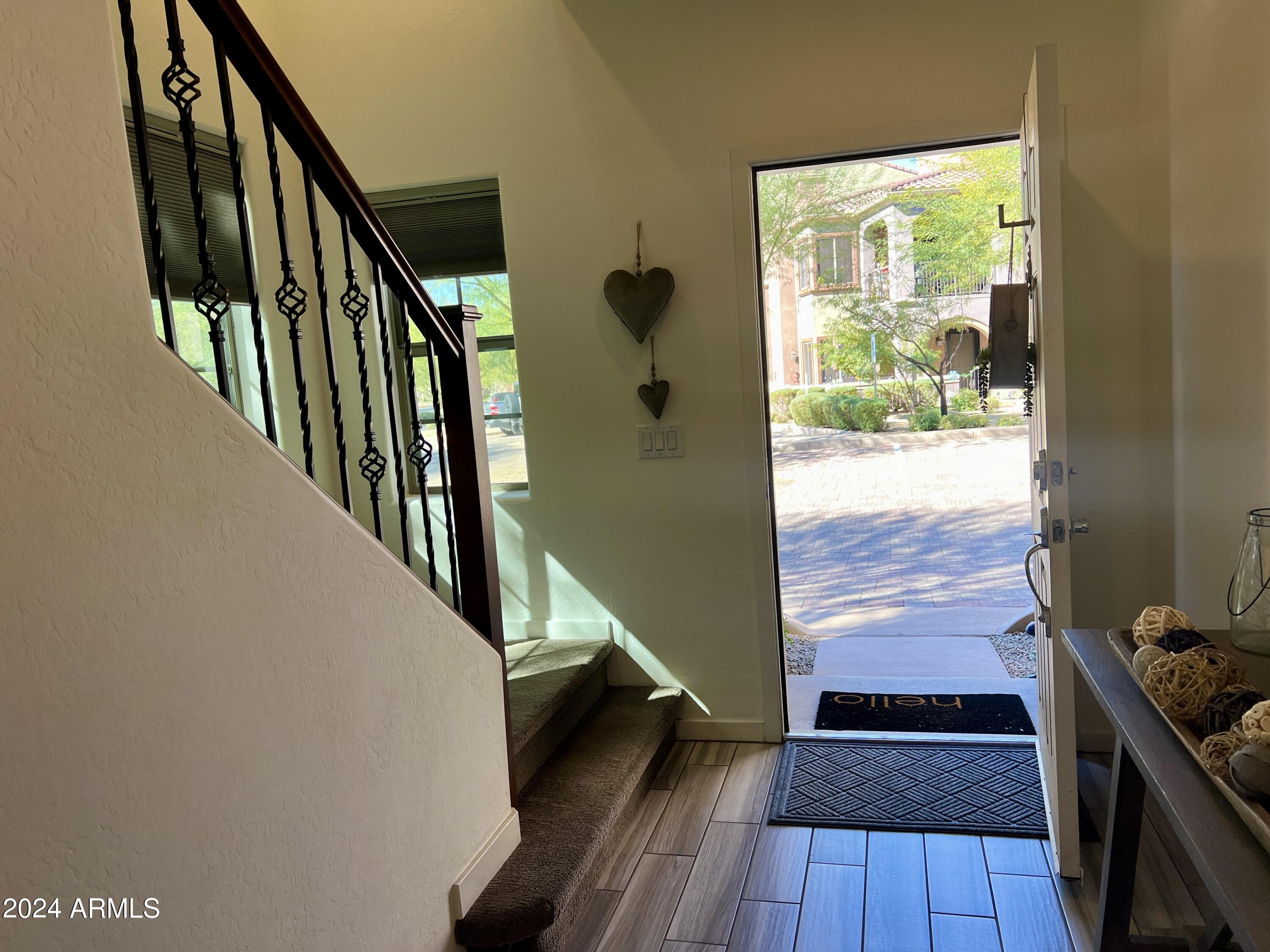 3935 East Rough Rider Road, Unit 1296 Phoenix, AZ 85050 - Photo 4 of 29 Entry