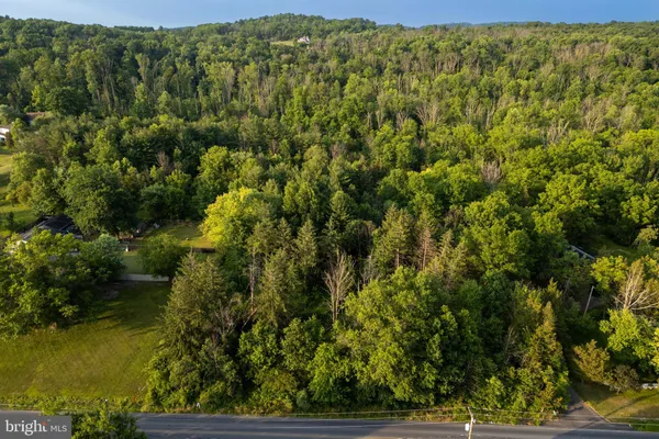 a view of outdoor space