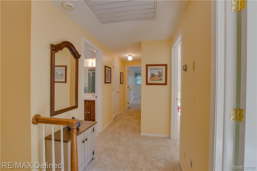 1840 East Gunn Road Rochester, MI 48306 - Photo 24 of 71 24.jpg