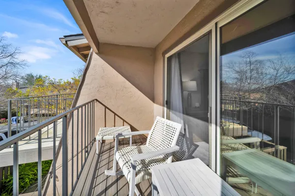 a view of walk in closet