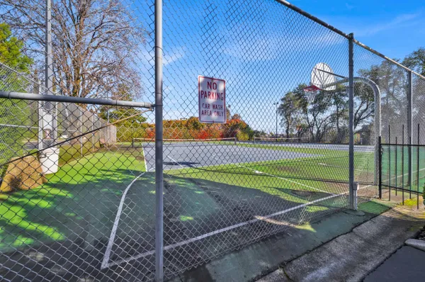 $397,000 | 1928 Bechelli Lane, Redding, CA 96002