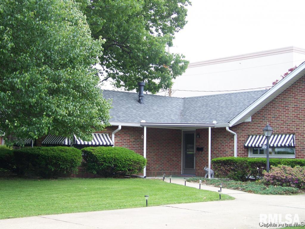 2952 South 5th Street Springfield, IL 62703 - Photo 4 of 28