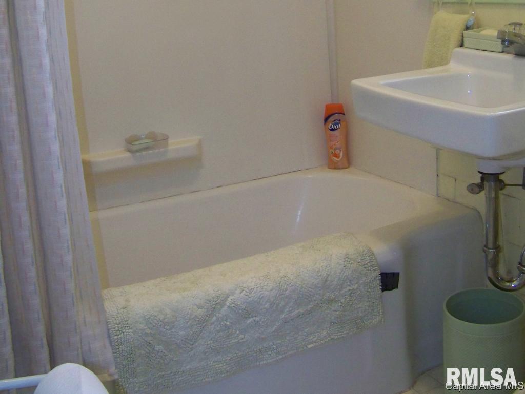 2952 South 5th Street Springfield, IL 62703 - Photo 7 of 28