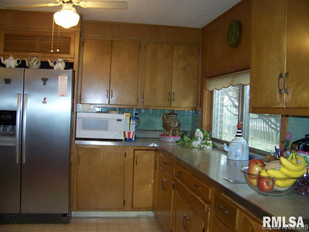 2952 South 5th Street Springfield, IL 62703 - Photo 10 of 28