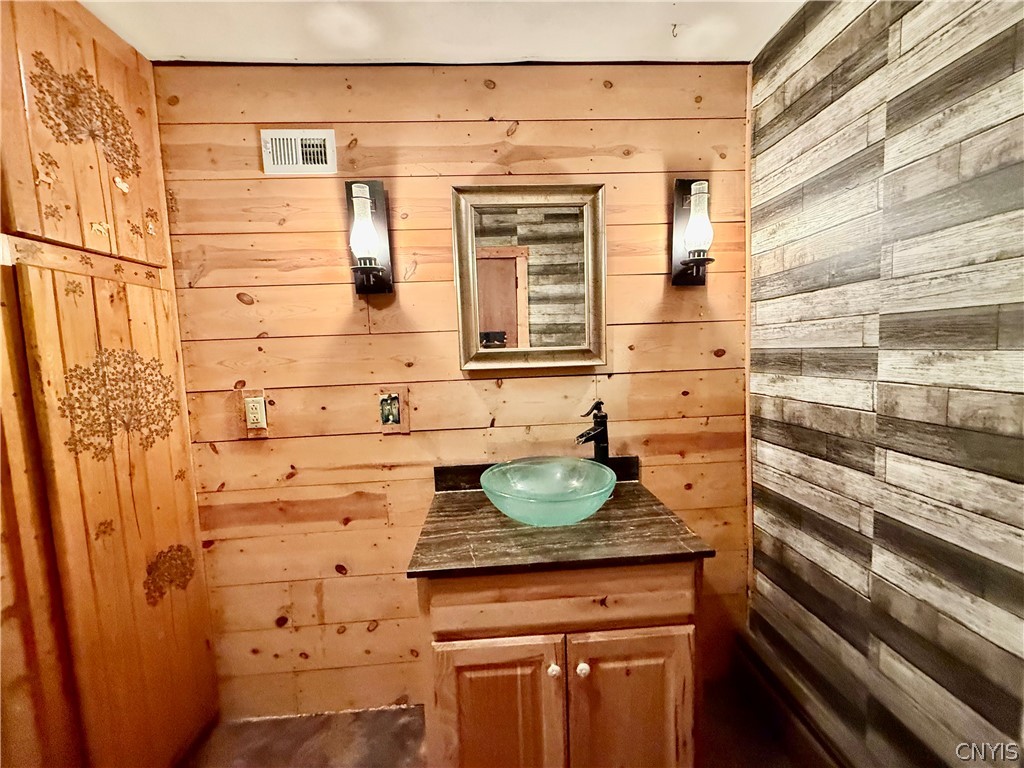 428 Old State Road Redfield, NY 13437 - Photo 23 of 38