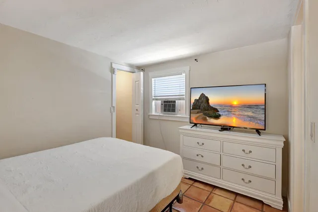 $2,199,000 | 516-520 34th Street, West Palm Beach, FL 33407