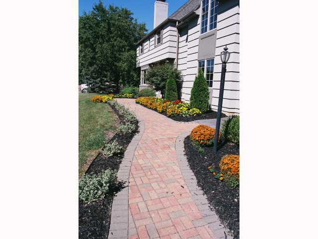 2656 Coventry Road Columbus, OH 43221 - Photo 2 of 18