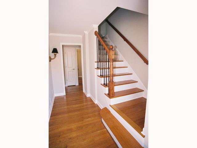 2656 Coventry Road Columbus, OH 43221 - Photo 5 of 18