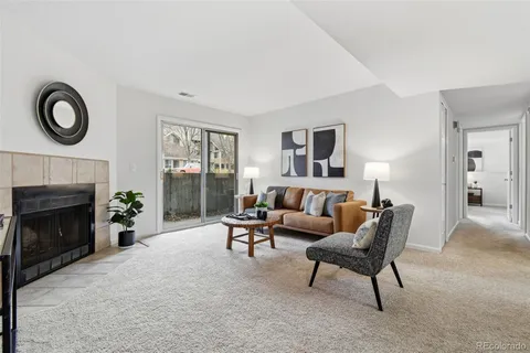 $325,000 | 4658 White Rock Circle, Unit 7, Boulder, CO 80301