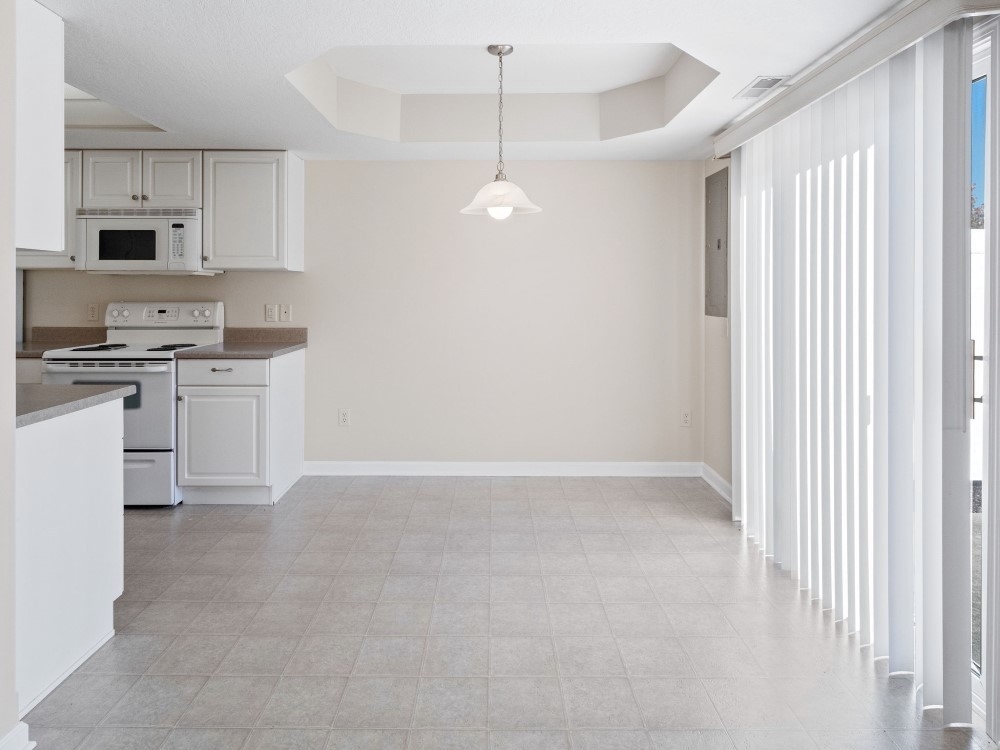 10123 Oak Trail Road Fort Wayne, IN 46825 - Photo 11 of 25