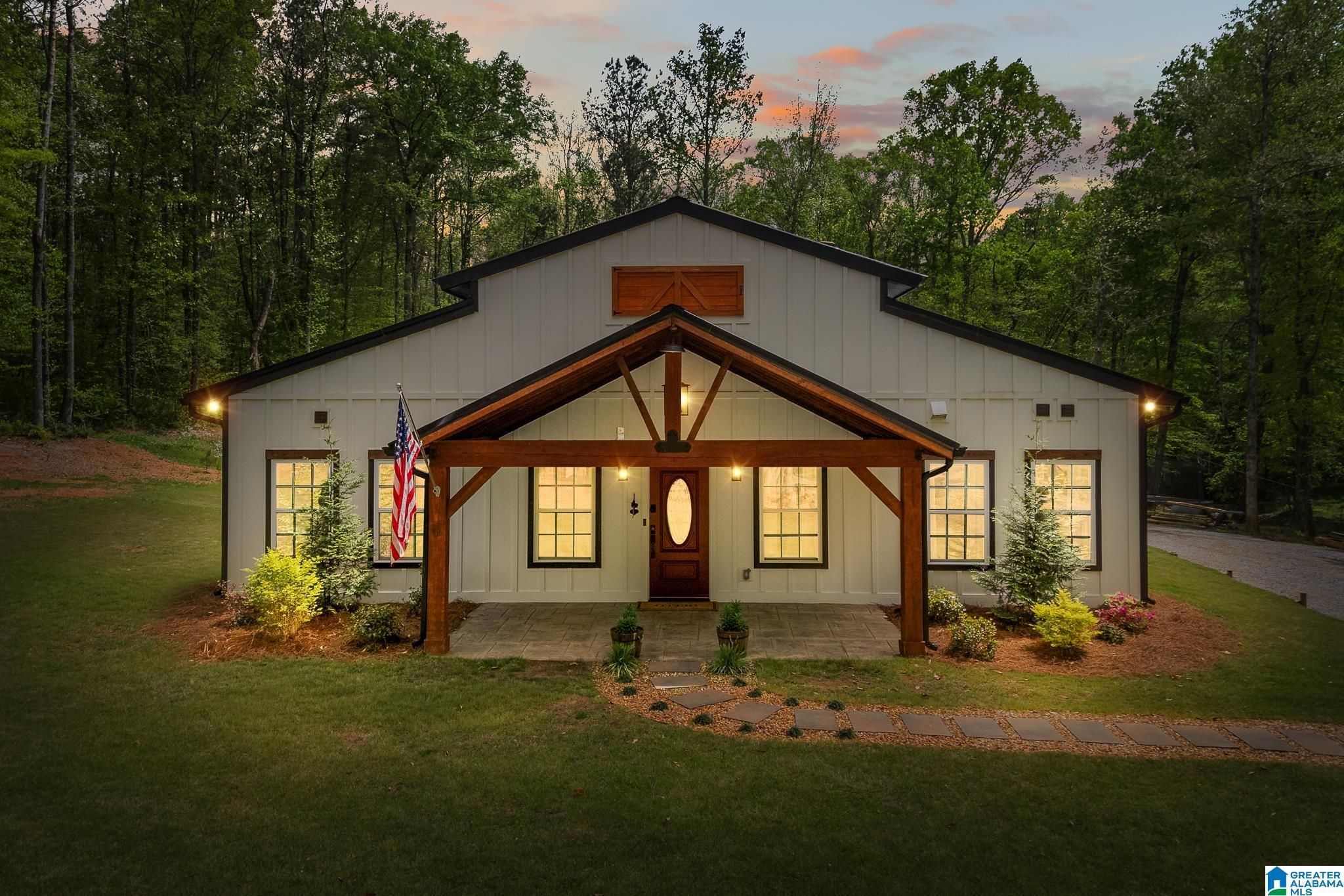 10936 Bear Creek Road Sterrett, AL 35147 - Photo 3 of 58