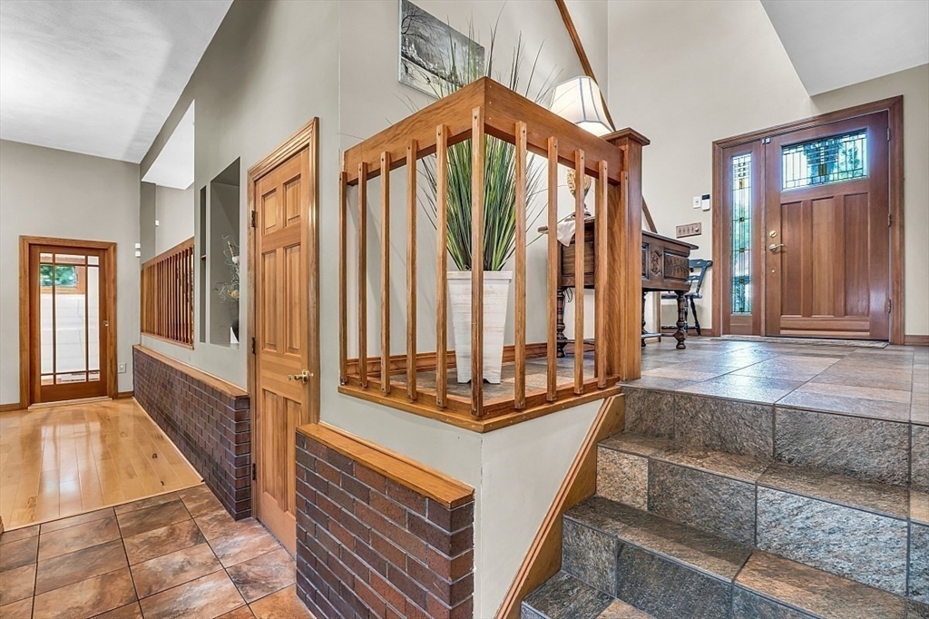 17 Berkshire Road Peabody, MA 01960 - Photo 20 of 41 a view of an entryway with staircase