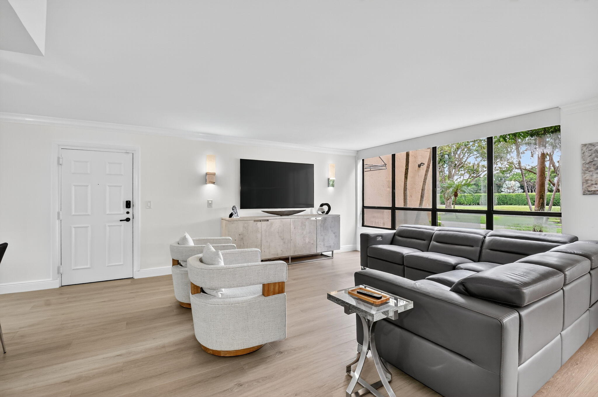 7186 Promenade 102 Drive, Unit 102 Boca Raton, FL 33433 - Photo 8 of 99 7-web-or-mls-DSC_7334