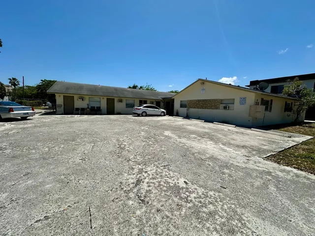 $1,400 | 300 20th Street, Unit 5, West Palm Beach, FL 33407