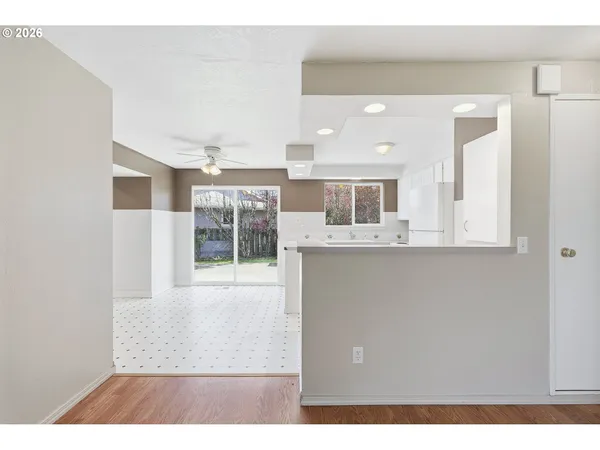 $519,000 | 1137-1139 Southwest Fox Court, Troutdale, OR 97060