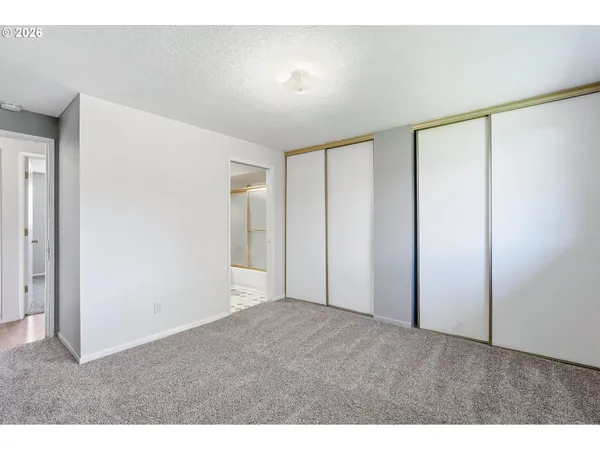 $519,000 | 1137-1139 Southwest Fox Court, Troutdale, OR 97060